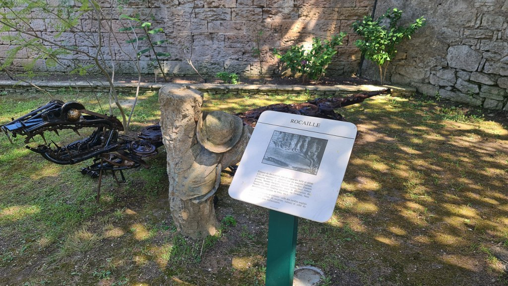Sculpture dans les jardins du Musée